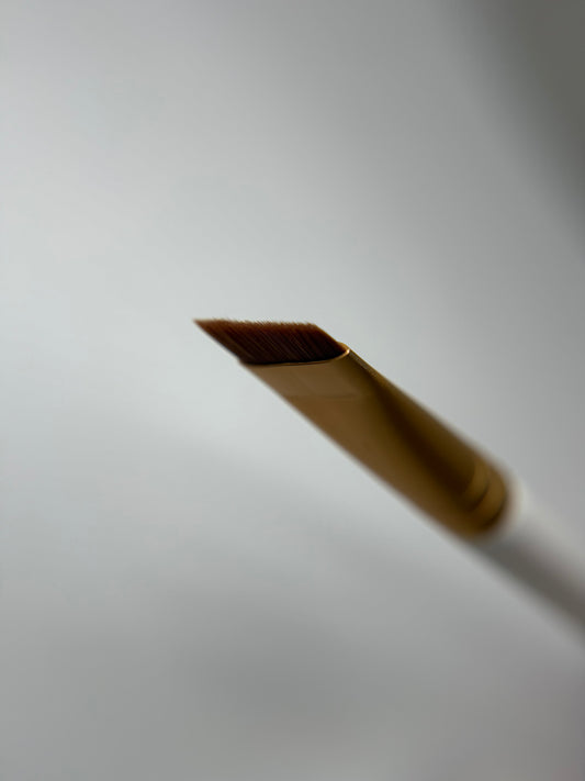 Single Angled Thin Flat Brush